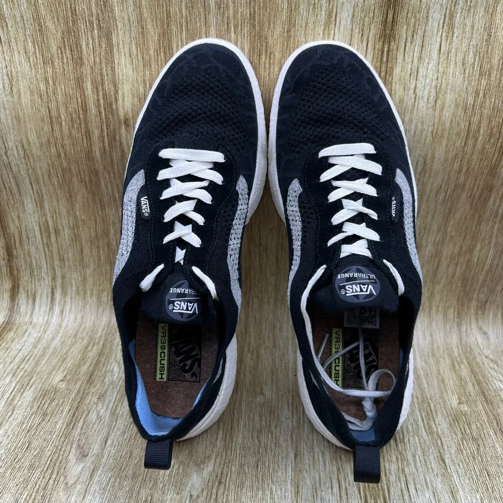 Vans UltraRange VR3 Men's Size 11.5 Black White Grey Knit Sustainable Sneakers